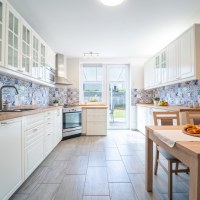8843_9856499440.jpg